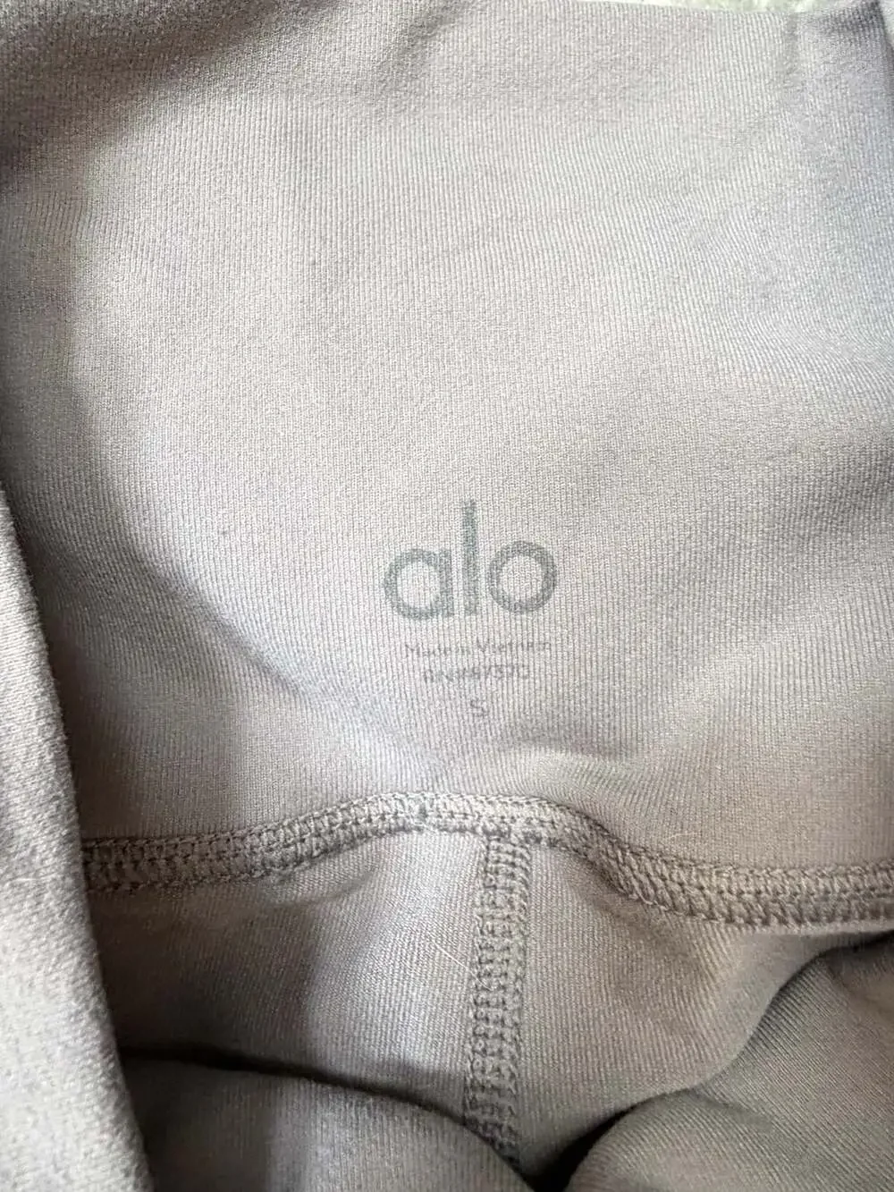 Alo Yoga High-Waist Moto Leggings in Mauve/Dusty Purple